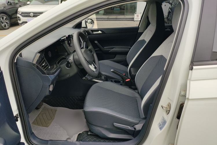 Volkswagen Lavida 2024 car image #15