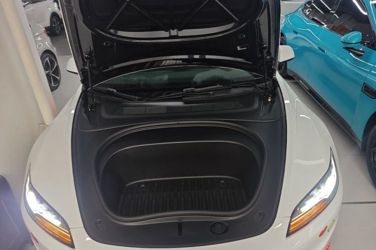 Tesla Model 3 2024 #20 Tesla Model 3 2024 car image #20