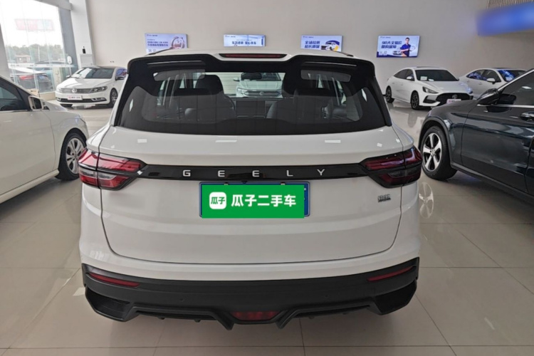 GEELY Coolray 2025 #6 GEELY Coolray 2025 car image #6