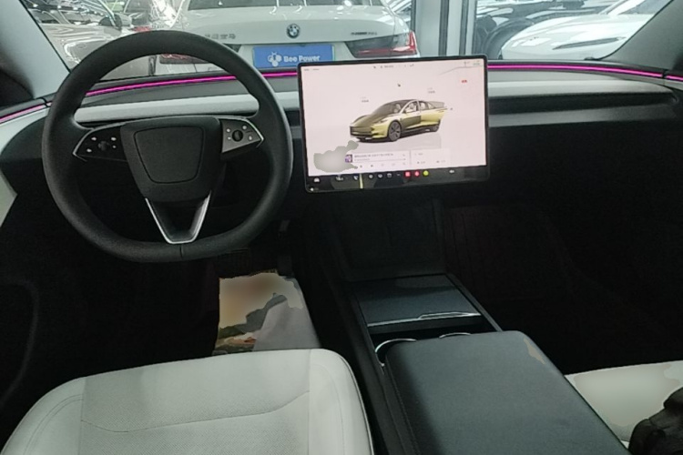 Tesla Model 3 2025 #10 Tesla Model 3 2025 car image #10