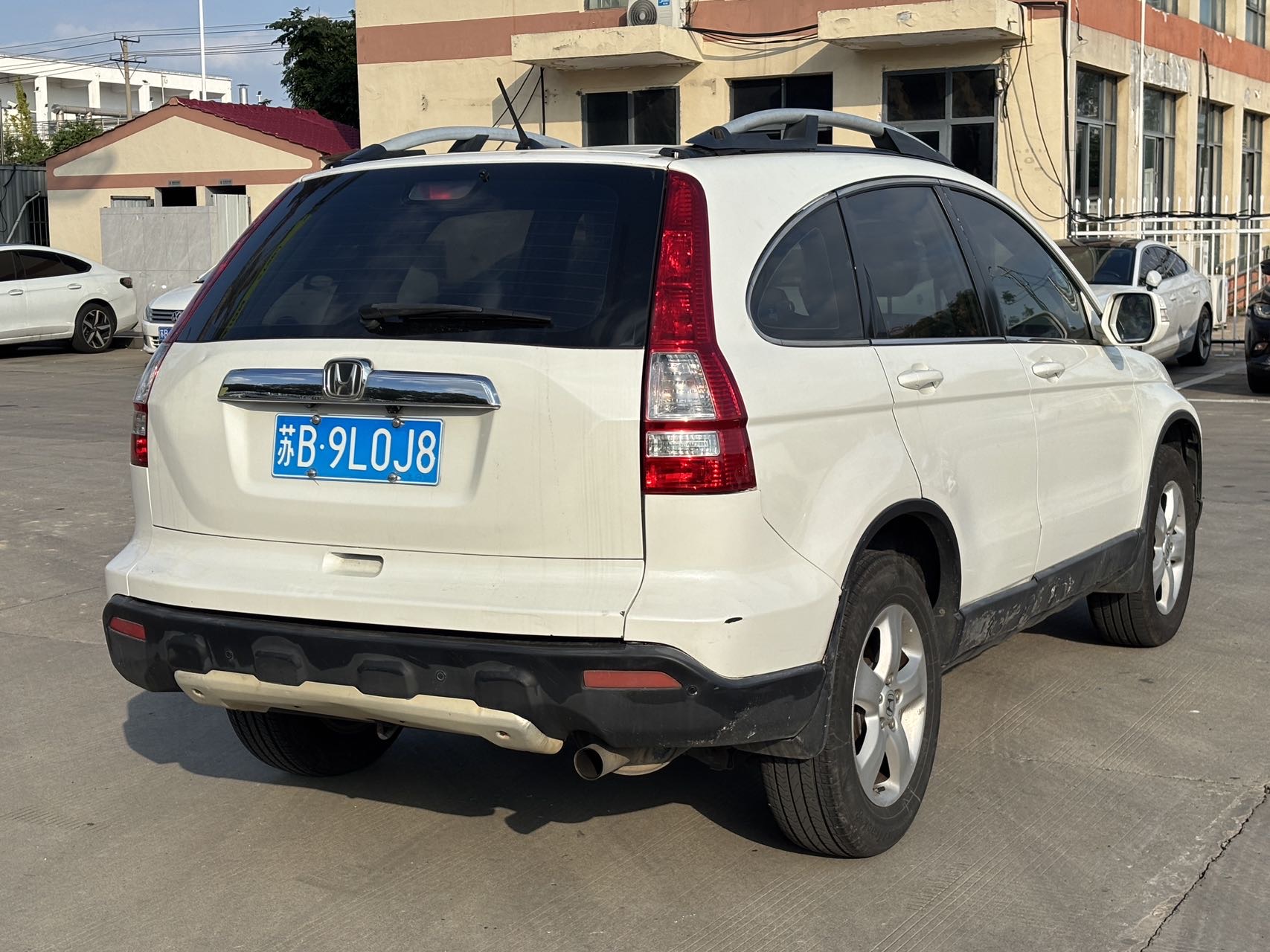 2009 car image #9