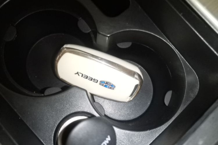 GEELY Emgrand GL 2017 car image #9