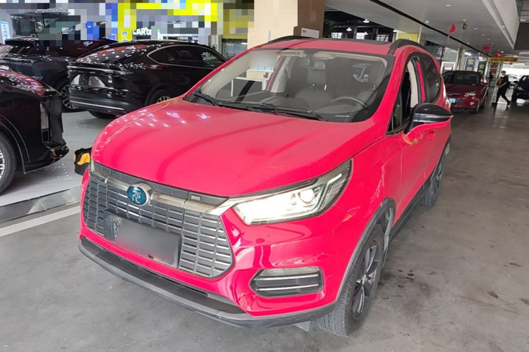 BYD Yuan New Energy 2019 #2 BYD Yuan New Energy 2019 car image #2