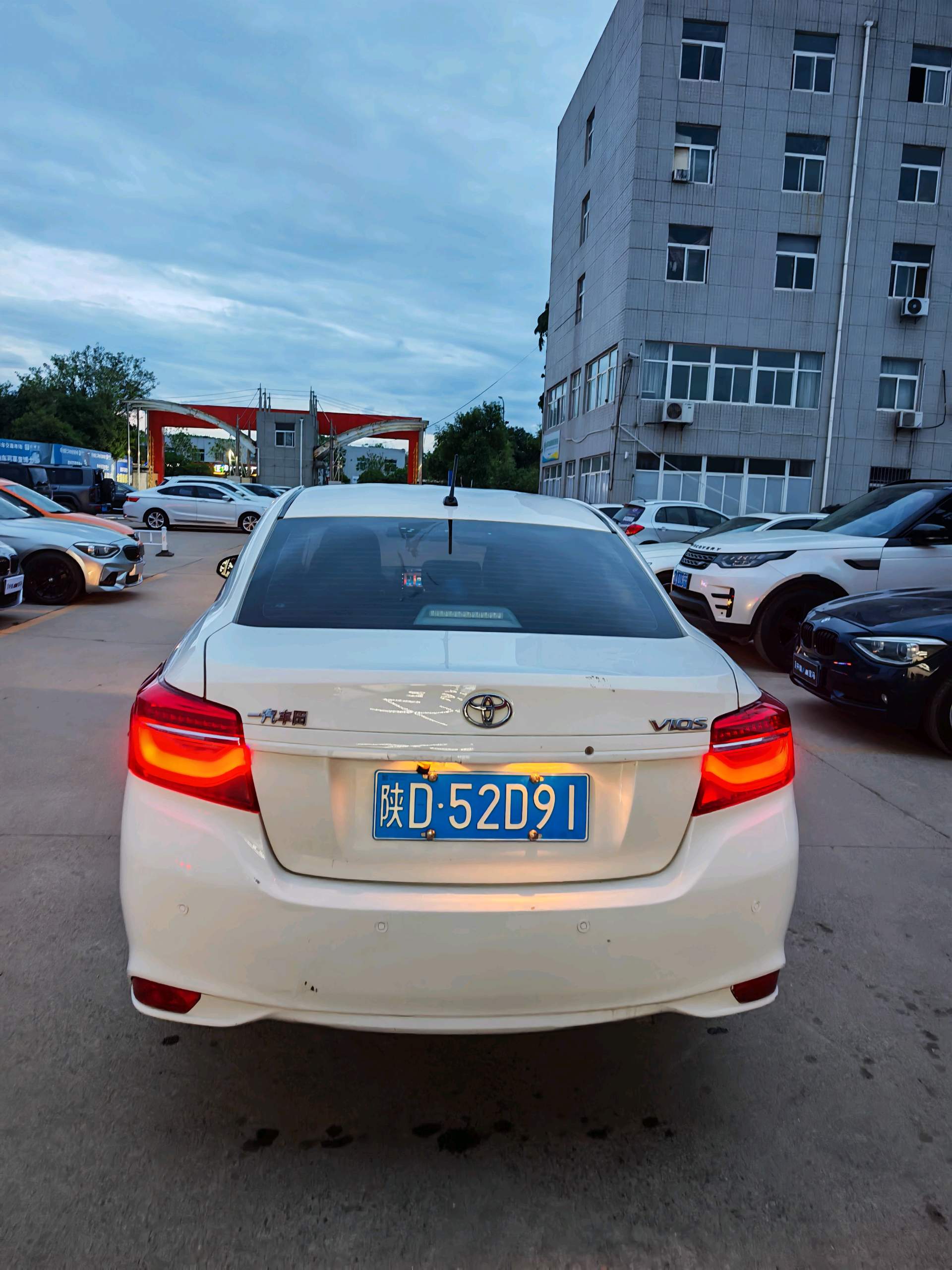 Toyota Vios 2021 car image #3