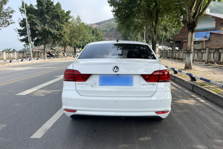 Volkswagen Santana 2020 #7 Volkswagen Santana 2020 صورة سيارة #7
