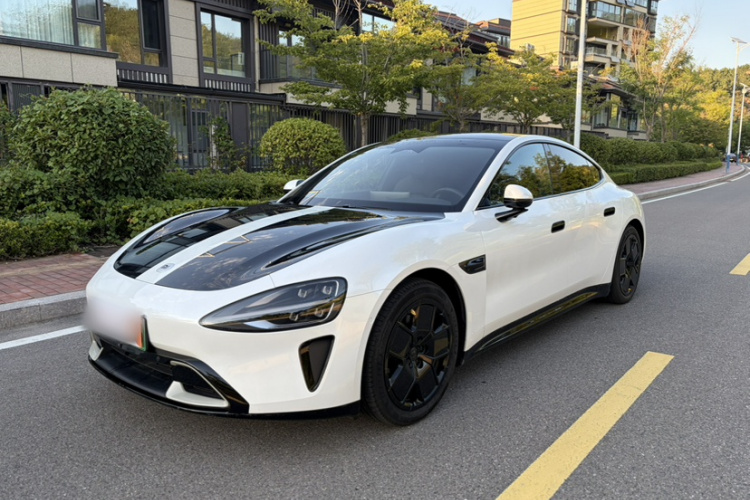 MI SU7 2025 car image #2
