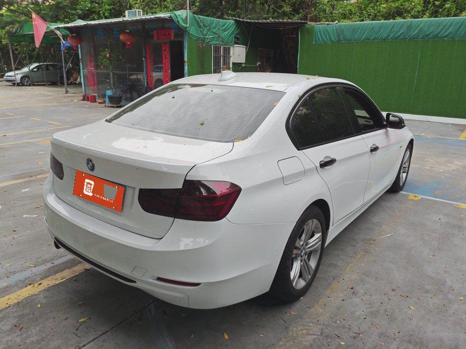 BMW 3 Series 2015 car image #2