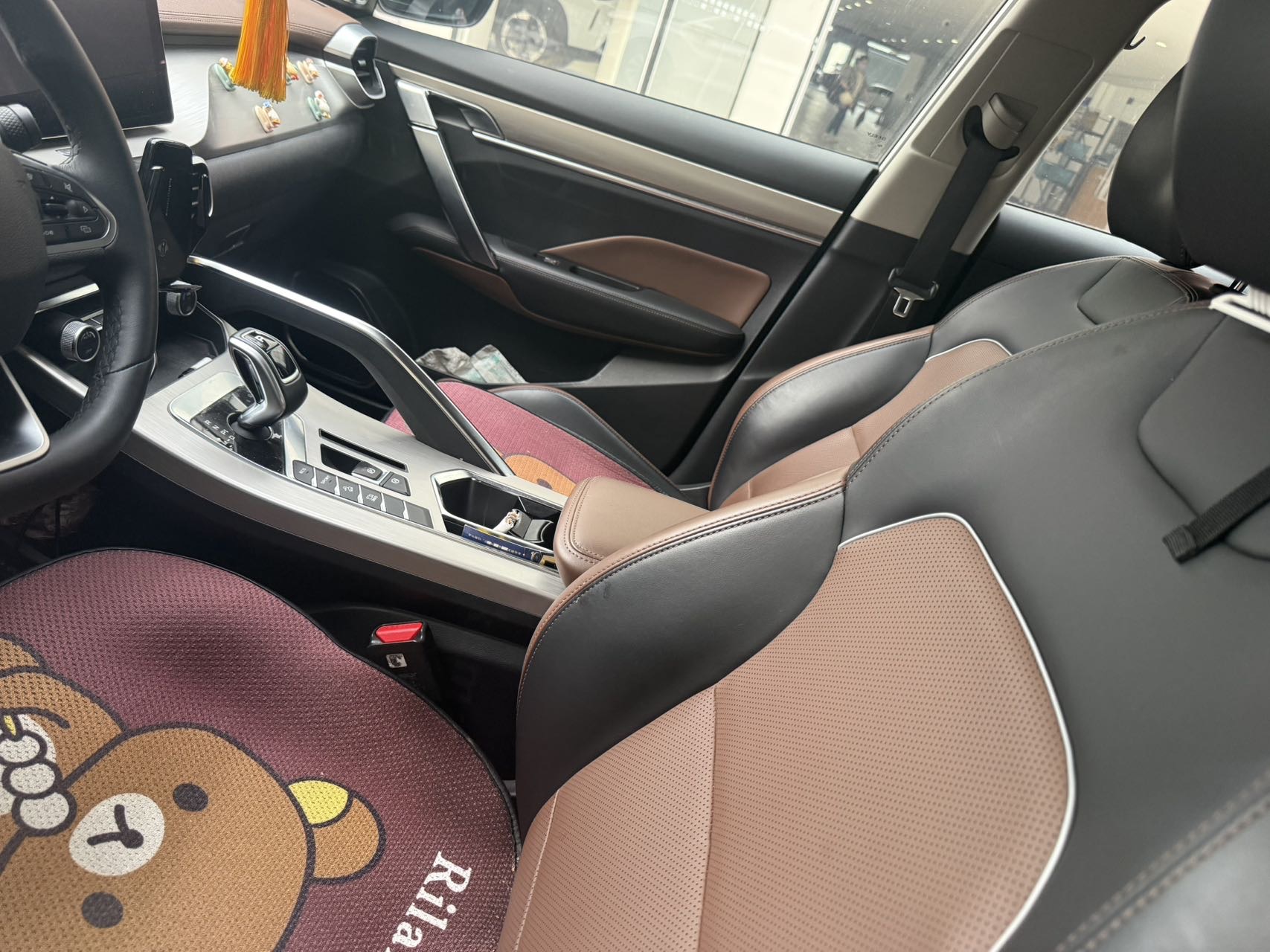 GEELY Coolray 2019 car image #6
