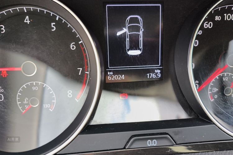 Volkswagen Golf 2019 car image #14