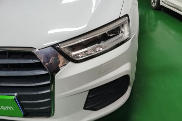 Audi Q3 2017 #22 Audi Q3 2017 car image #22