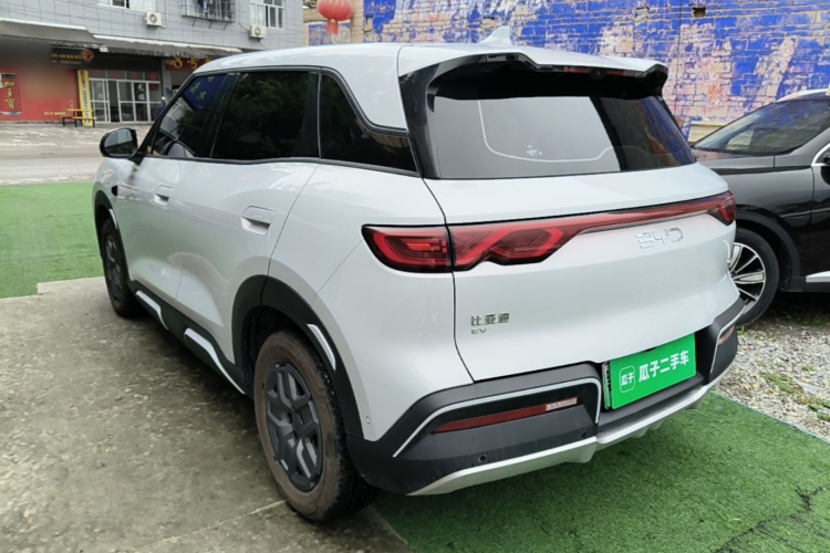 BYD YuanUP 2025 #5 BYD YuanUP 2025 car image #5