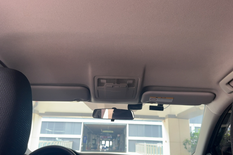 2015 #19 2015 car image #19