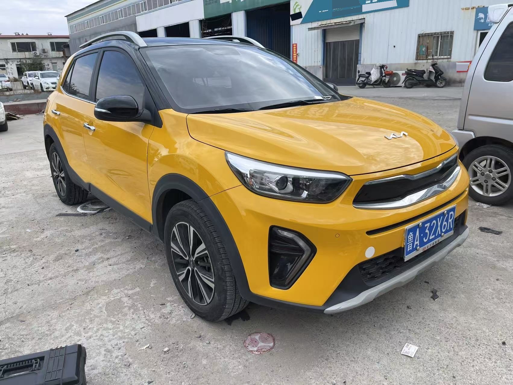Kia KX1 2023 car image #3