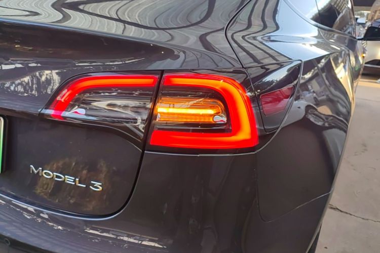 Tesla Model 3 2021 #8 Tesla Model 3 2021 car image #8