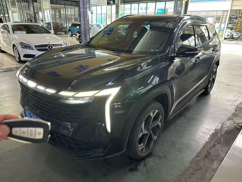 GEELY Boyue L 2023 car image 