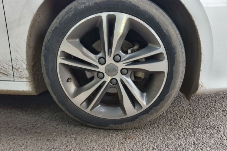 GEELY Binray 2019 car image #9