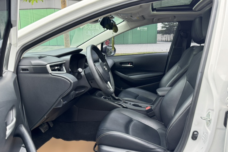 Toyota Corolla 2022 car image #13