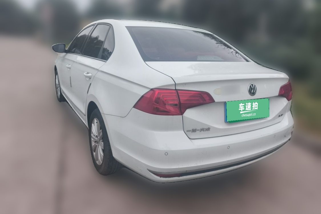 Volkswagen Bora 2017 car image #3
