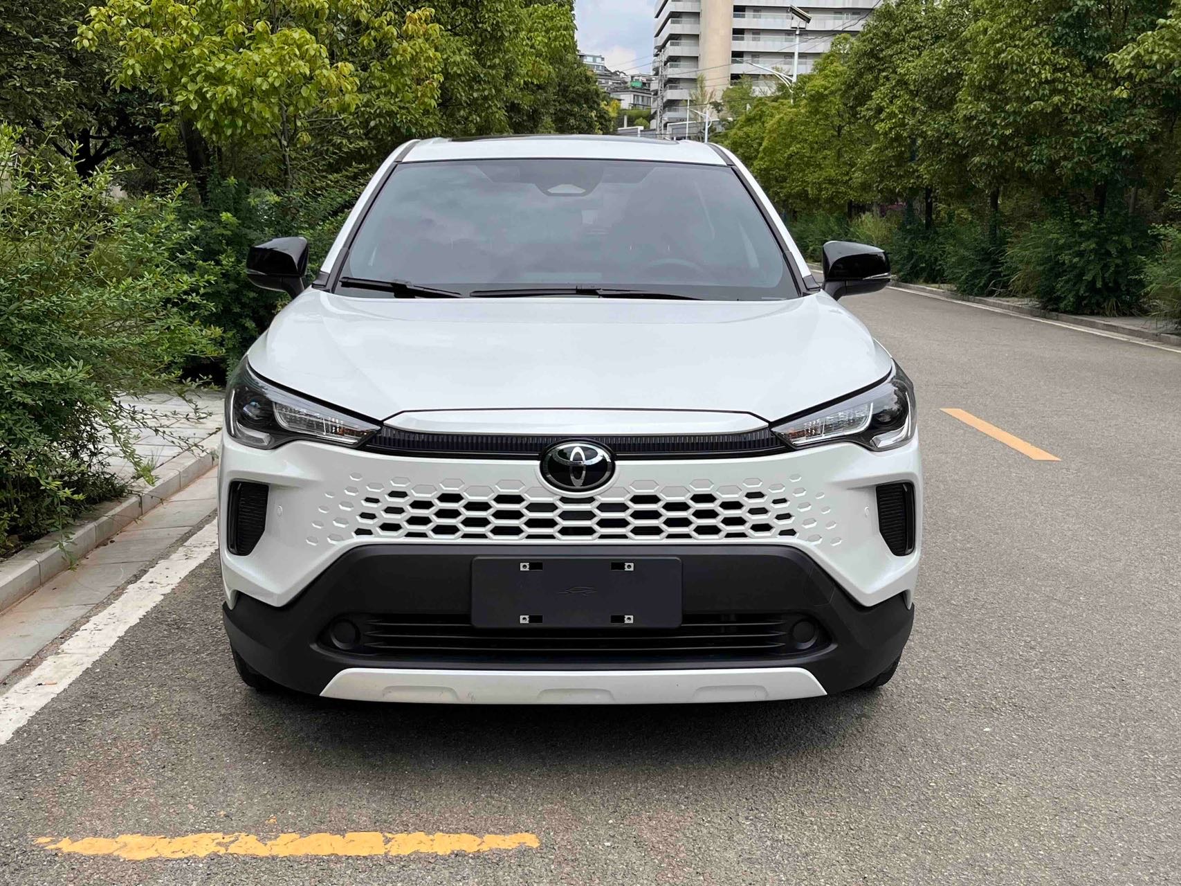 Toyota Corolla Cross 2026 #4 Toyota Corolla Cross 2026 car image #4