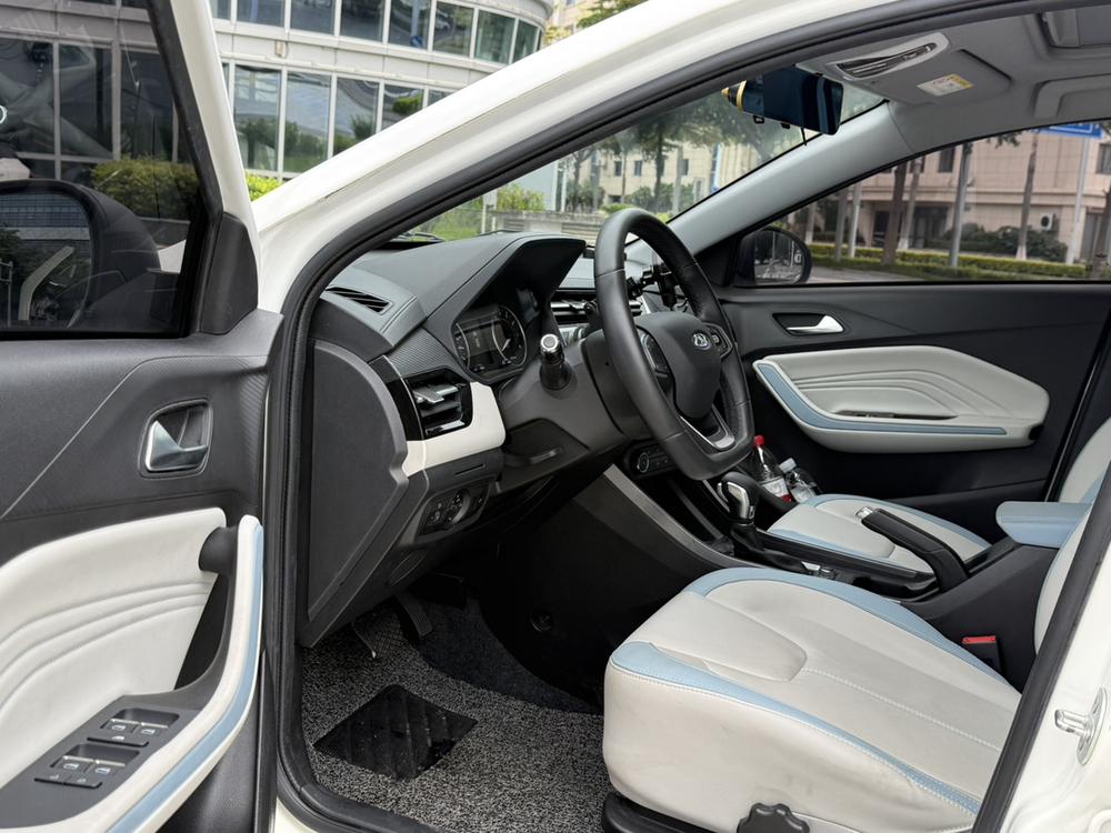 Chery Tiggo 3x 2023 car image #8