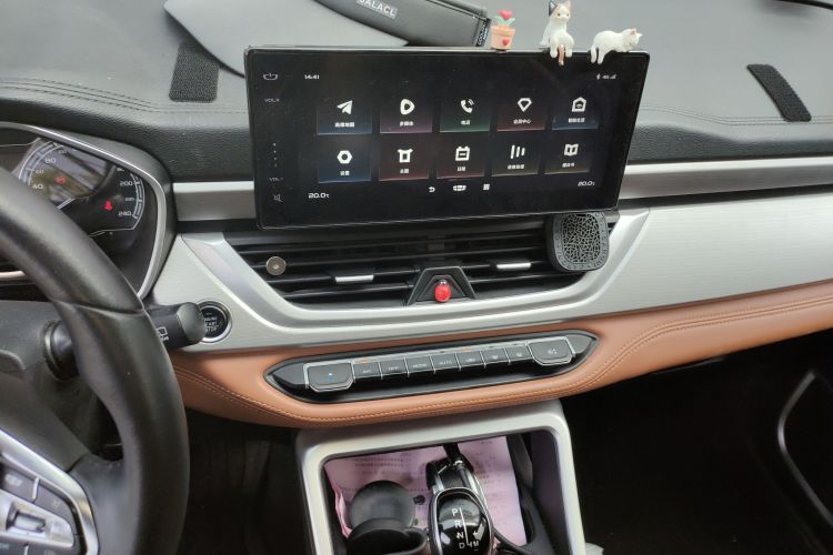 GEELY Vision X6 2020 #15 GEELY Vision X6 2020 car image #15