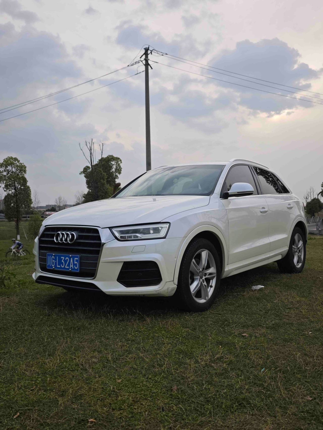 2017 2017 car image