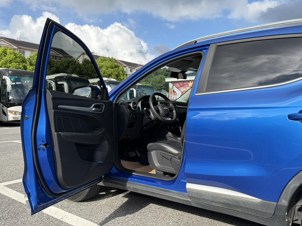 MG ZS 2017 car image #26