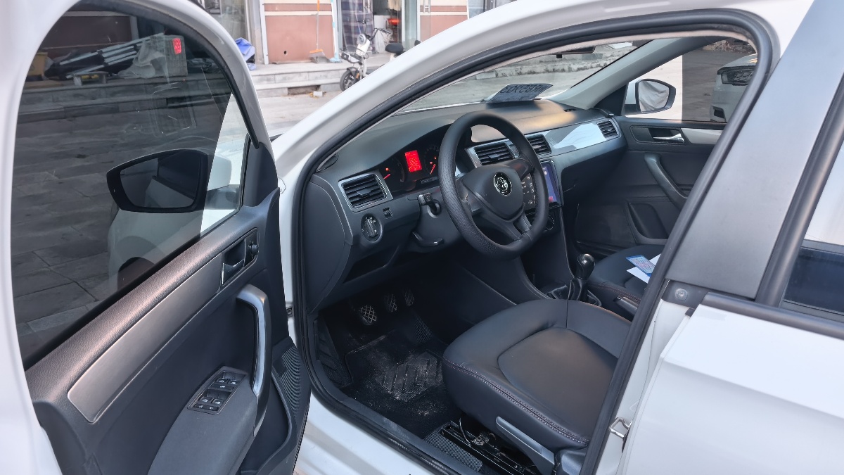 Volkswagen Santana 2016 immagine di auto #5