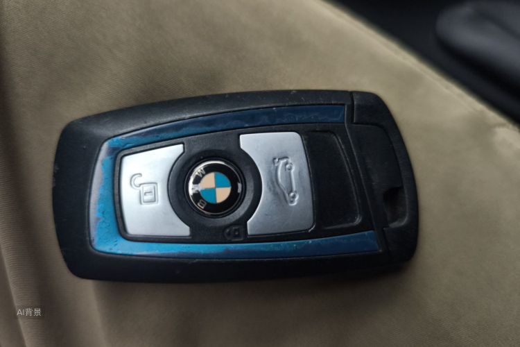 BMW 3 Series 2018 #10 BMW 3 Series 2018 car image #10