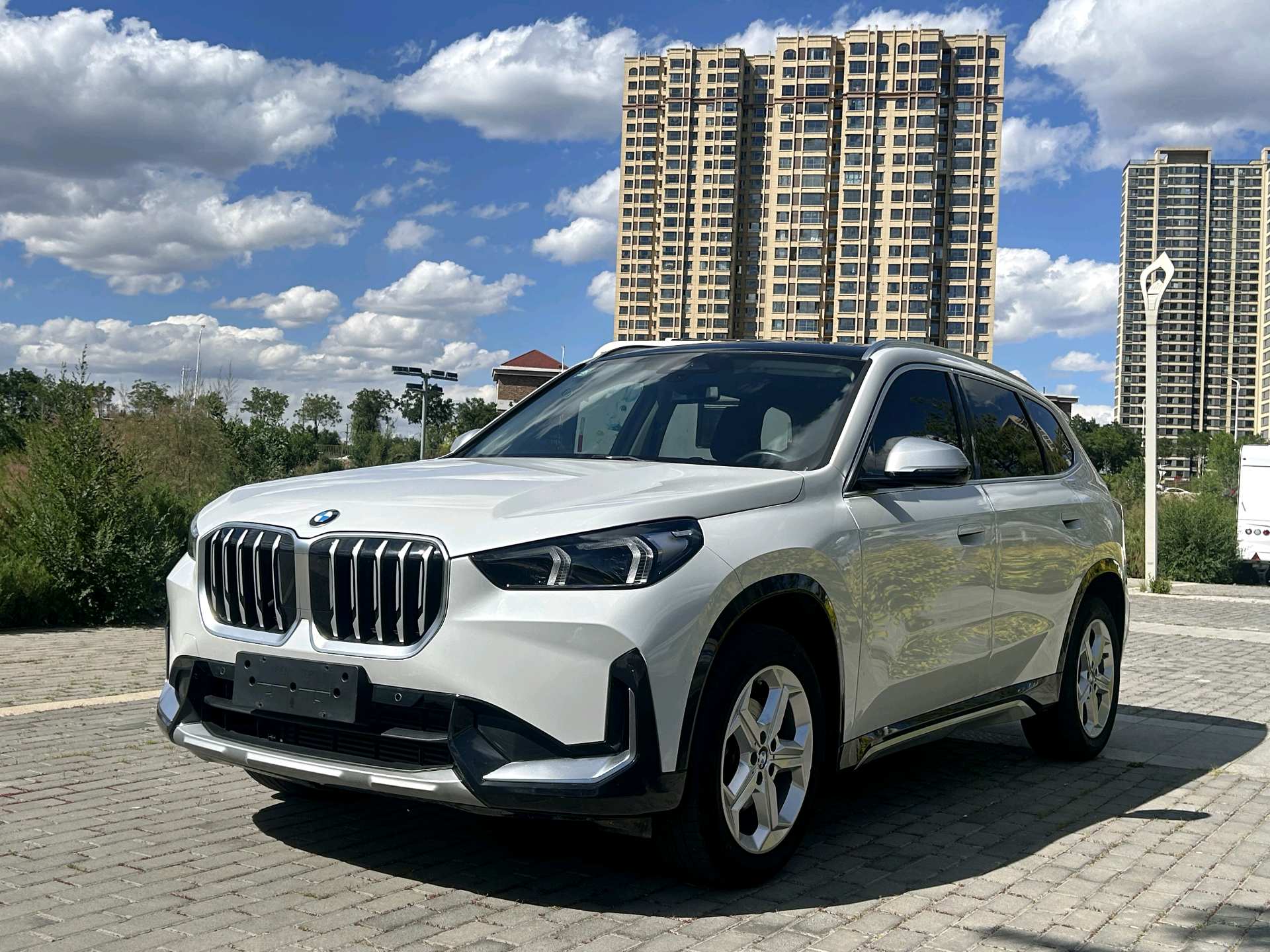 2023 2023 immagine di auto
