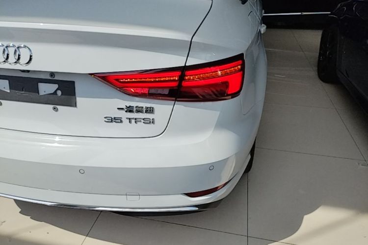 Audi A3 2021 car image #8