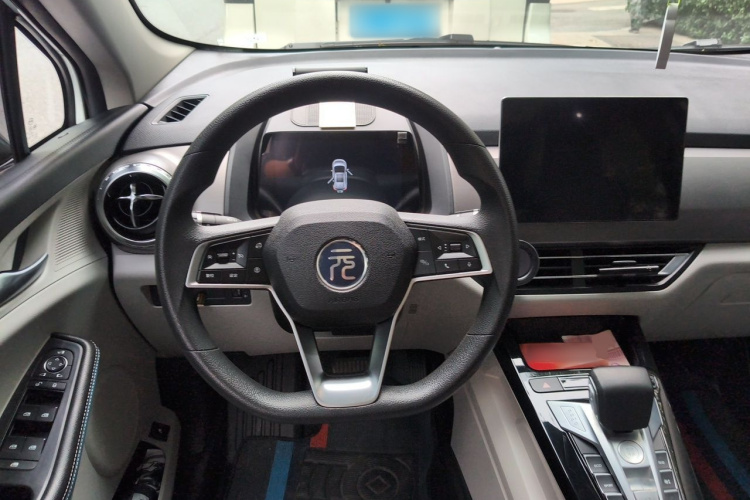 BYD Yuan Pro 2023 #11 BYD Yuan Pro 2023 car image #11