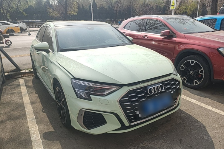 Audi A3 2023 car image #4