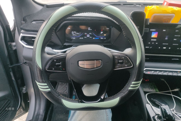 GEELY Coolray 2025 immagine di auto #12