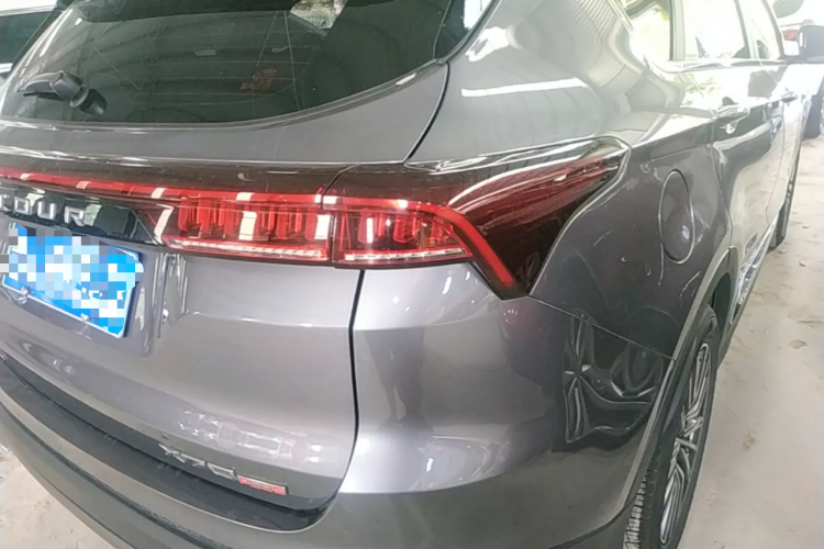 Jetour X70 PLUS 2023 car image #8