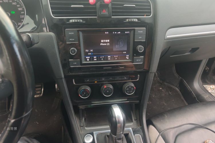 Volkswagen Golf 2018 #15 Volkswagen Golf 2018 car image #15