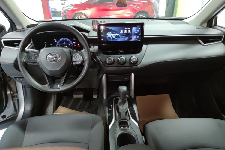 Toyota Corolla Cross 2024 #10 Toyota Corolla Cross 2024 car image #10