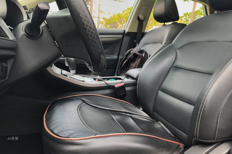 GEELY Emgrand GS 2018 car image #17
