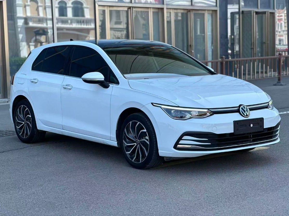 2023 car image #3