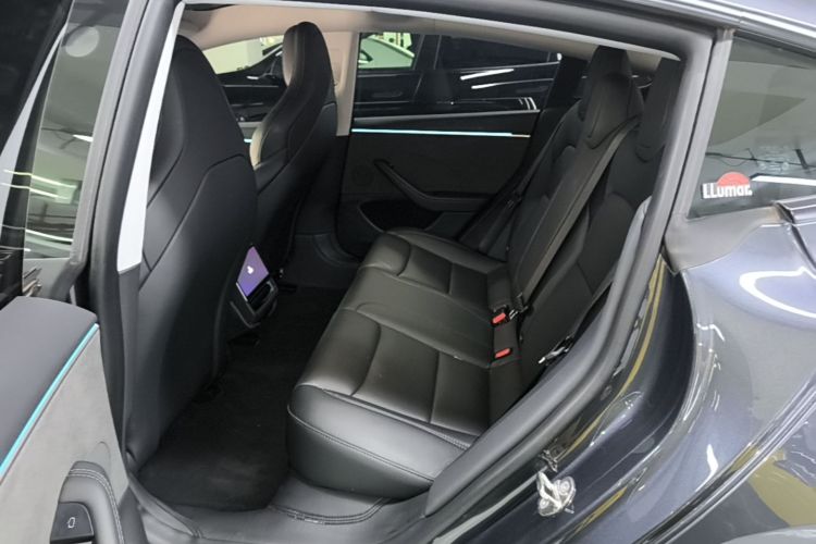 Tesla Model 3 2024 car image #13