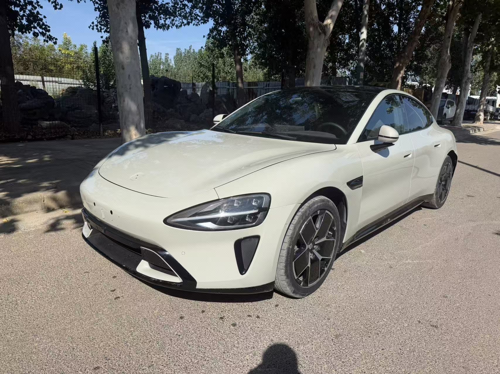 MI SU7 2025 car image 