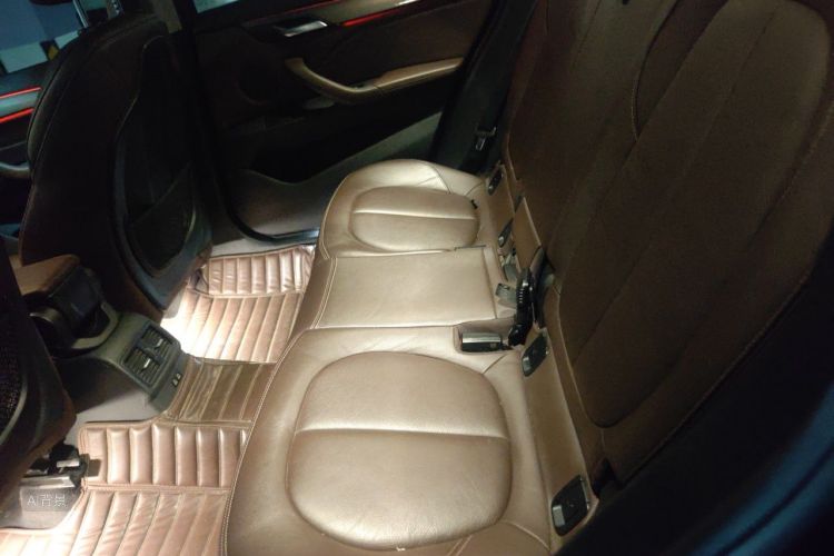 BMW X1 2019 #19 BMW X1 2019 car image #19