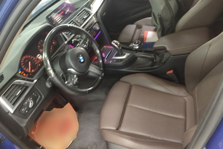 BMW 3 Series 2018 #15 BMW 3 Series 2018 car image #15
