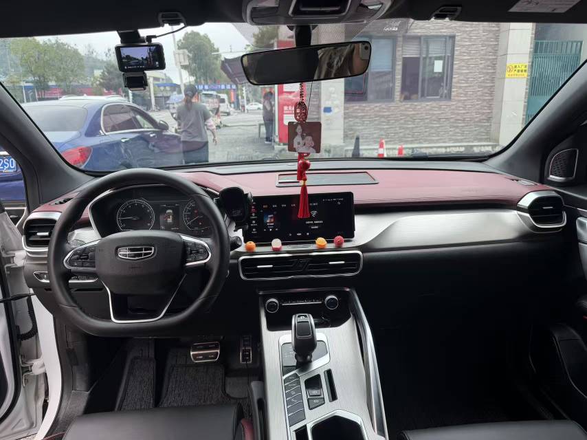 GEELY Coolray 2020 #5 GEELY Coolray 2020 صورة سيارة #5