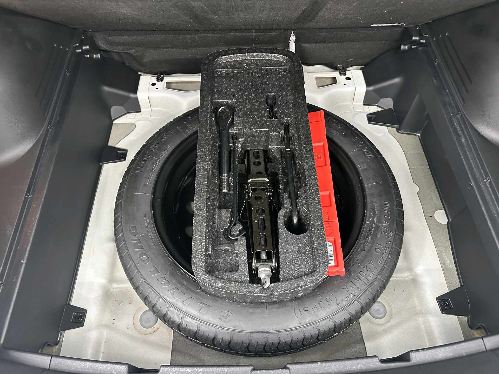 GEELY Vision X6 2023 imagem de carro #17