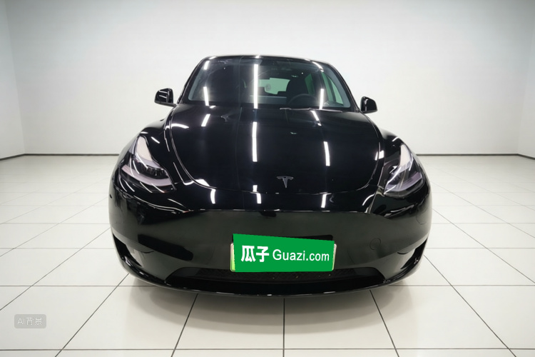 Tesla Model Y 2022 car image #3