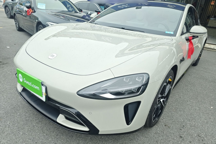 MI SU7 2025 car image #2