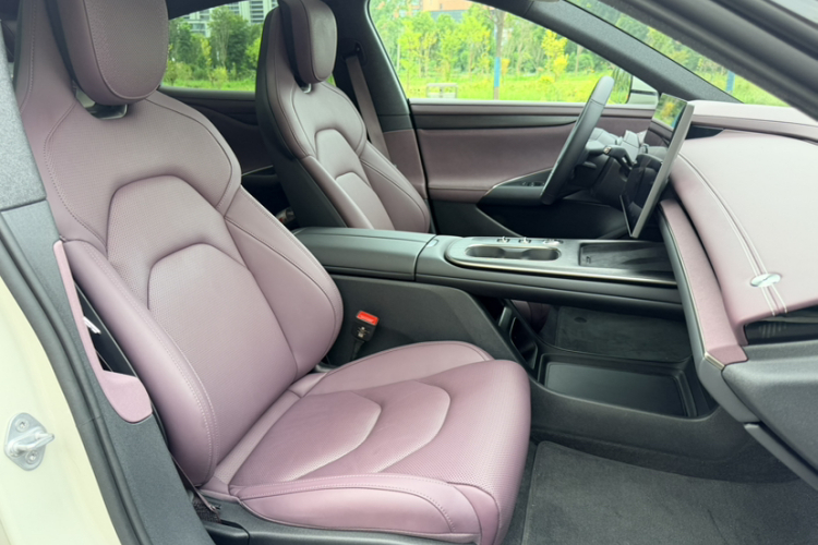 MI SU7 2025 car image #19