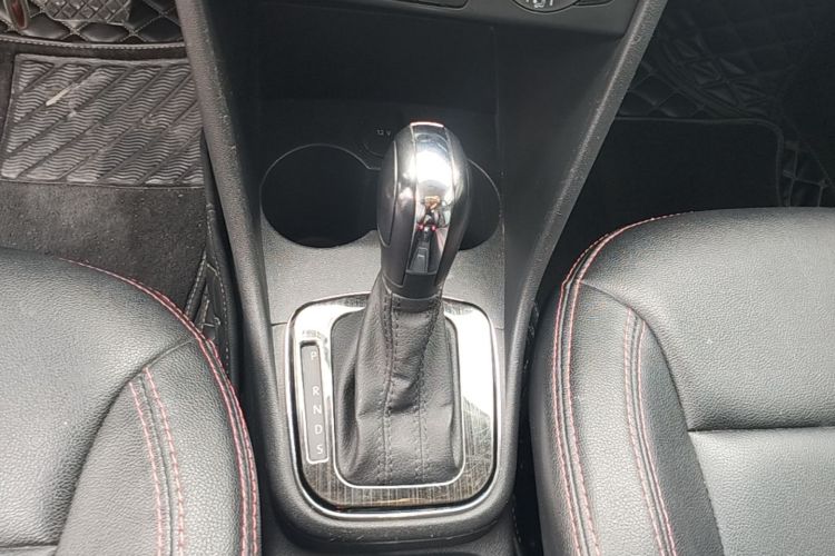 Volkswagen Polo 2019 #14 Volkswagen Polo 2019 car image #14