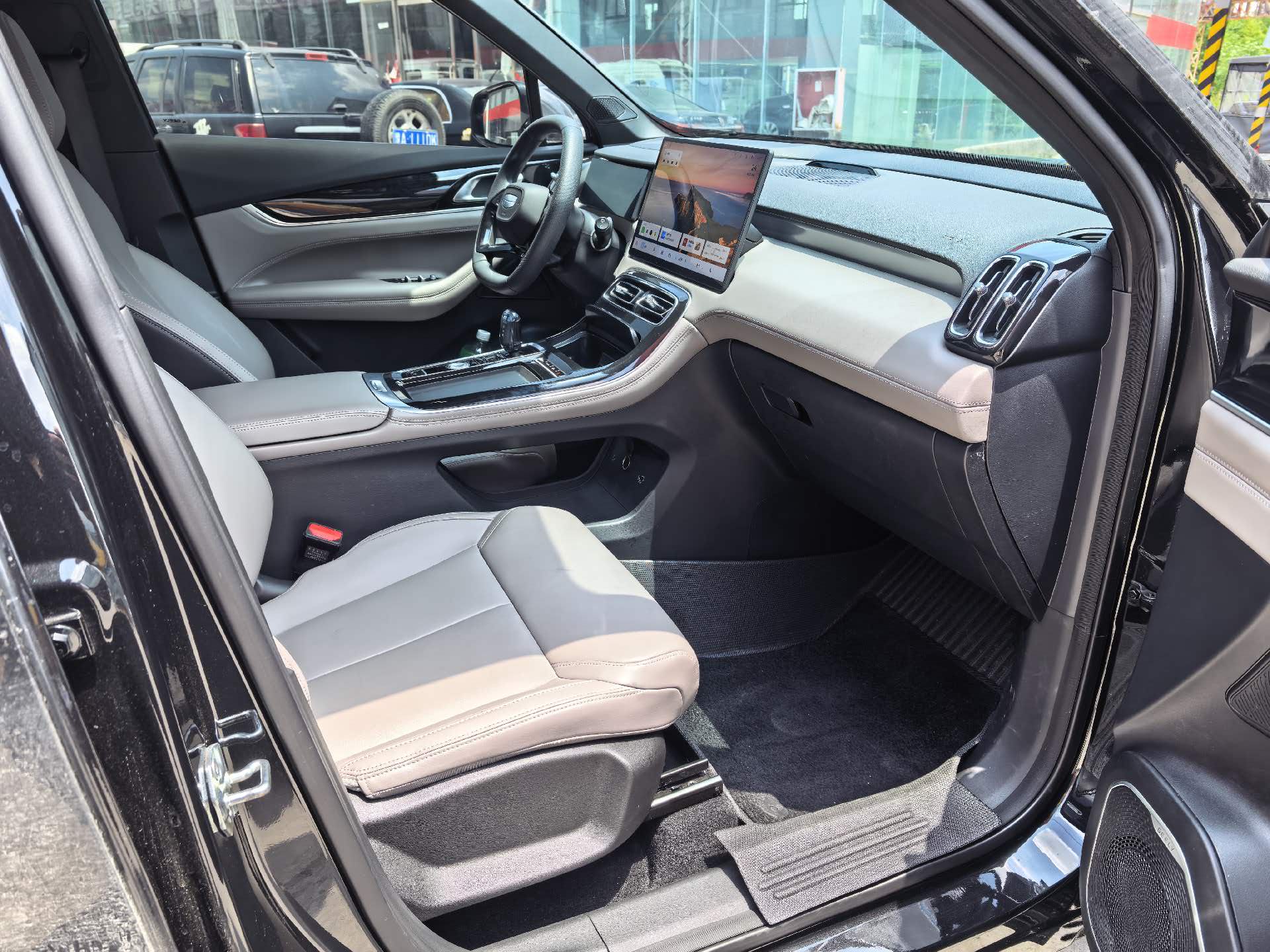 GEELY Boyue L 2025 #6 GEELY Boyue L 2025 car image #6